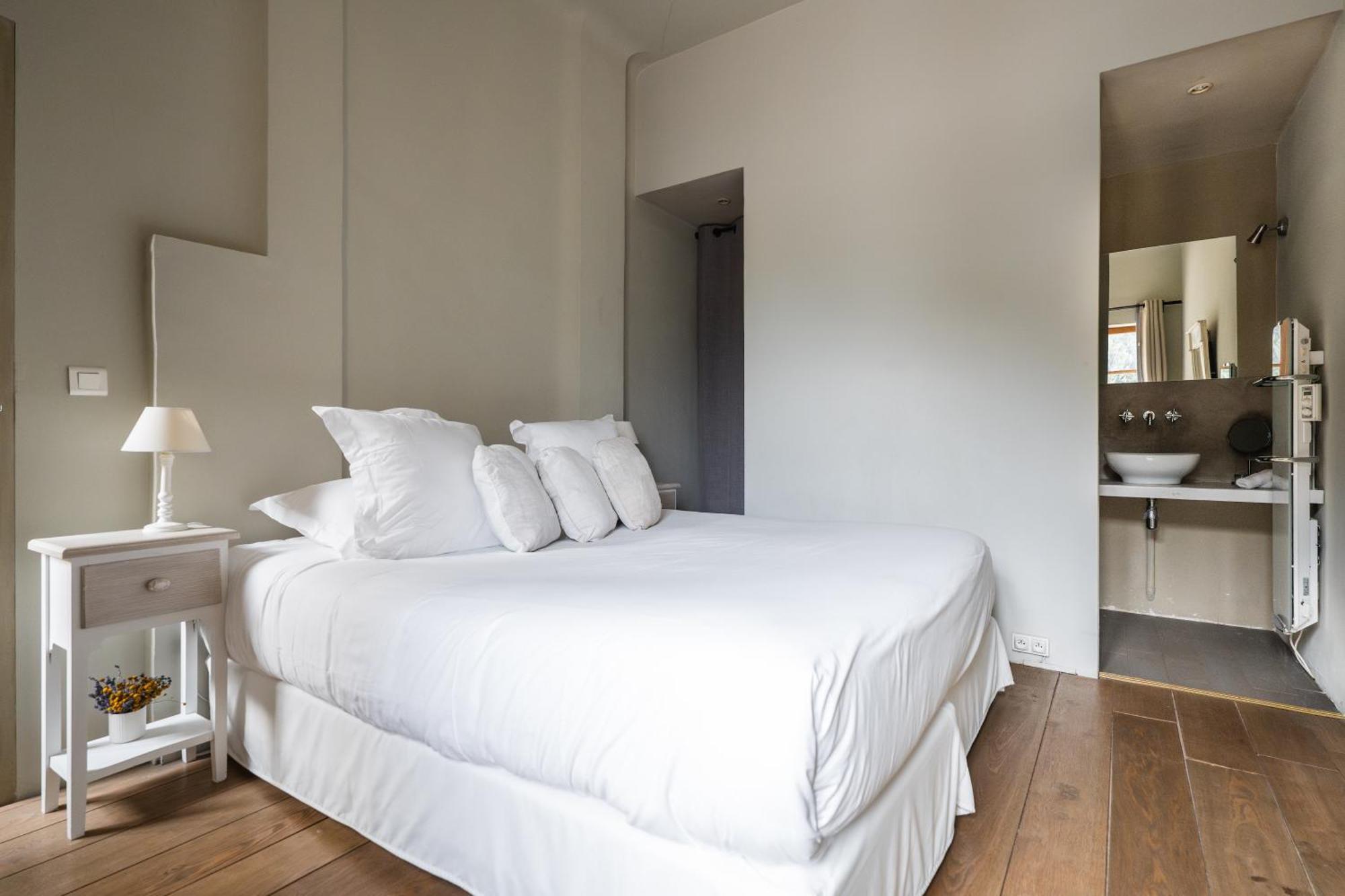 Le Galinier Lourmarin, A Beaumier Guesthouse Pokój zdjęcie